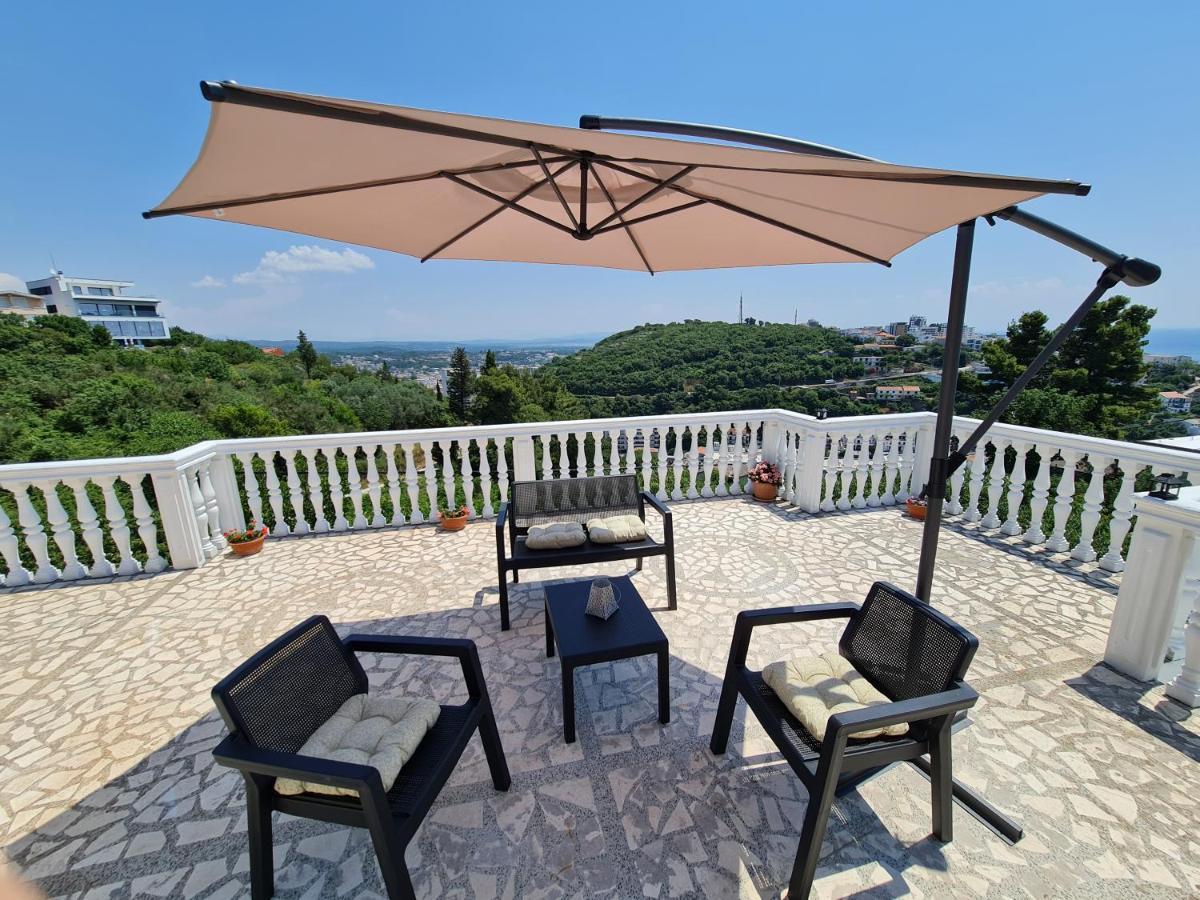 Luxury Penthouse With Panoramic View Lägenhet Ulcinj Exteriör bild