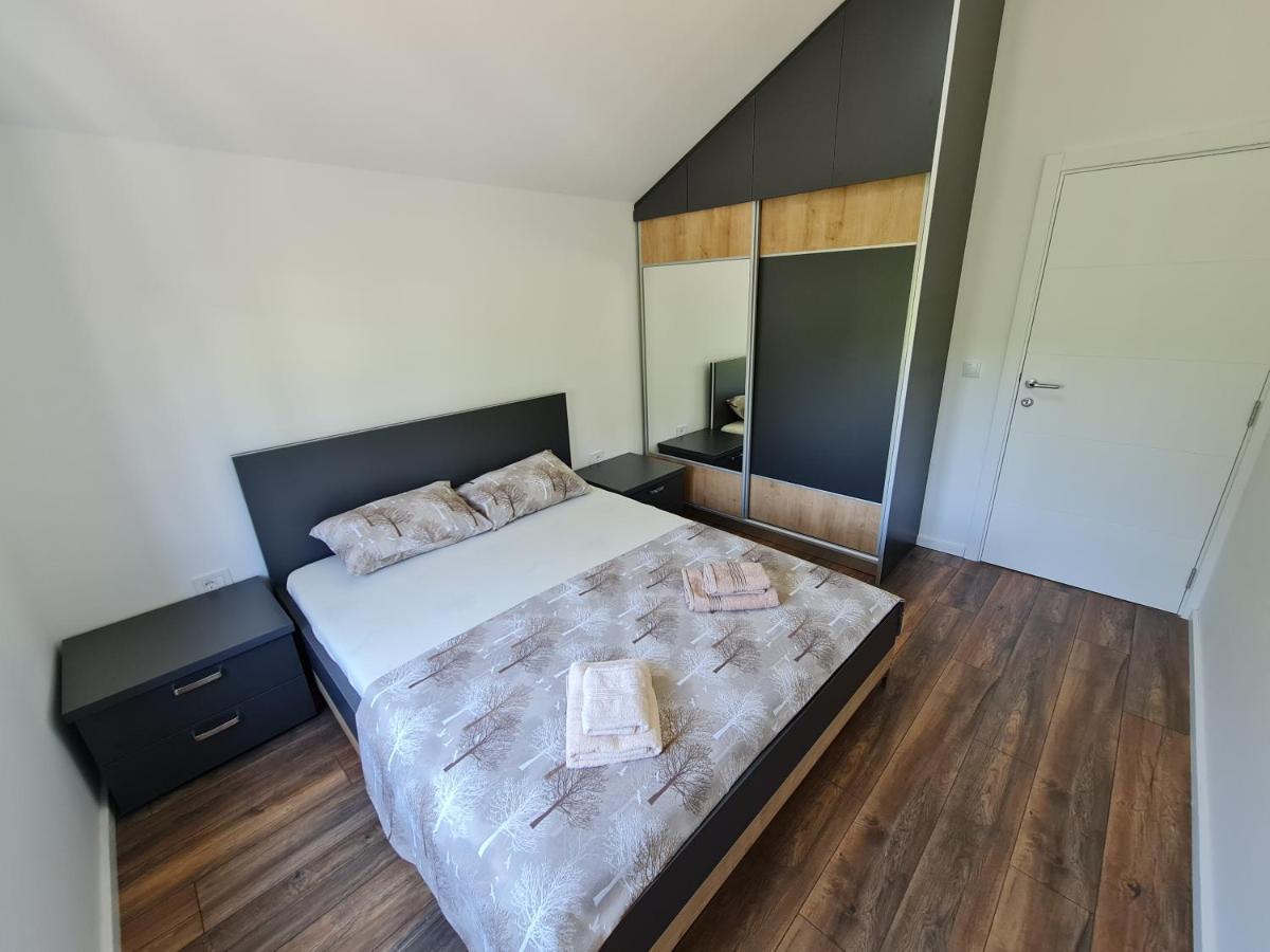 Luxury Penthouse With Panoramic View Lägenhet Ulcinj Exteriör bild